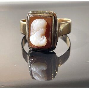 14K Gold Antique Cameo Ring Size 8.5